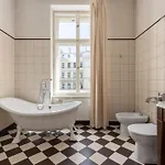 The Benjamin House فندق ريغا