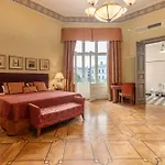 The Benjamin House 4* ريغا
