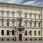 The Benjamin House Viesnīca