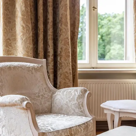 酒店 The Benjamin House