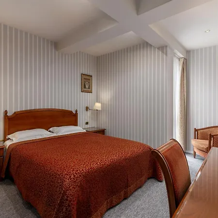 Szálloda The Benjamin House 4*