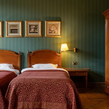 酒店 The Benjamin House 4*