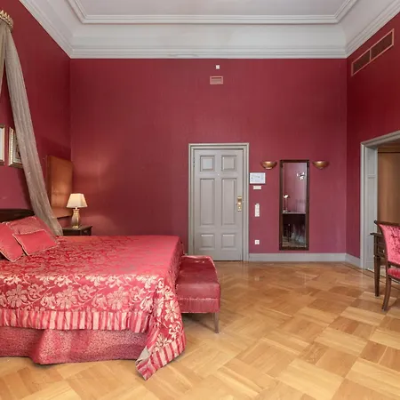 The Benjamin House 4*