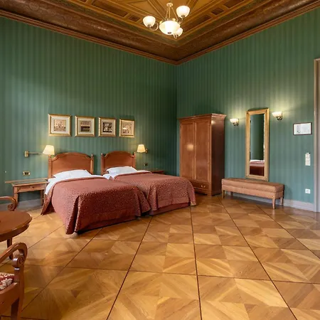 The Benjamin House فندق ريغا