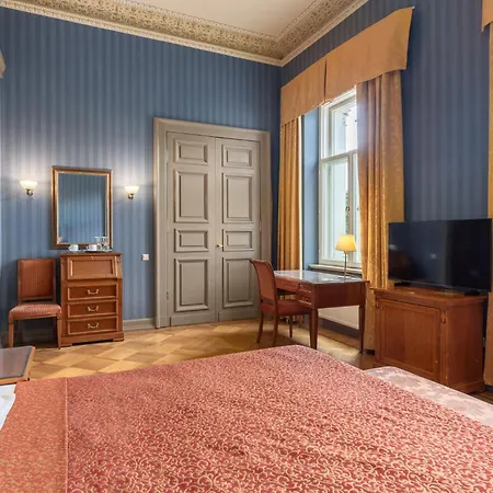 The Benjamin House 4*