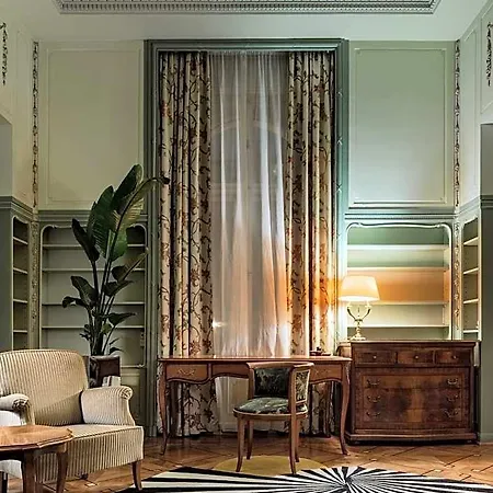 The Benjamin House 4*