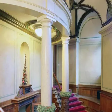 Szálloda The Benjamin House