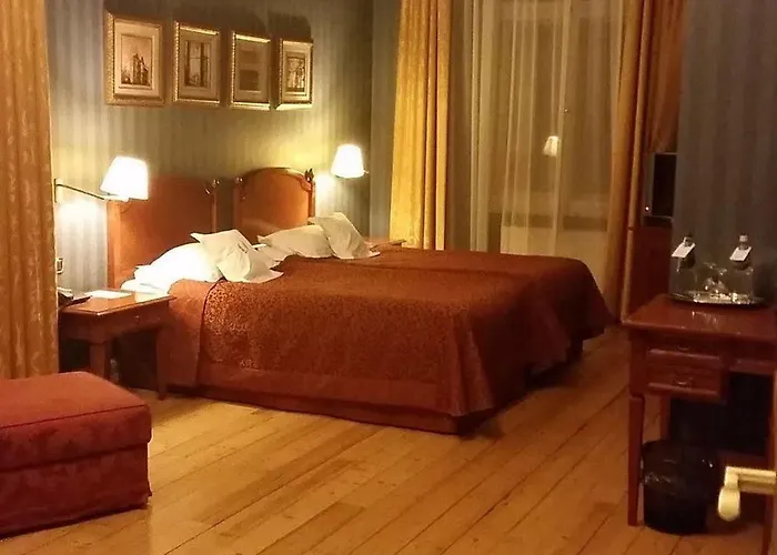 The Benjamin House 4*